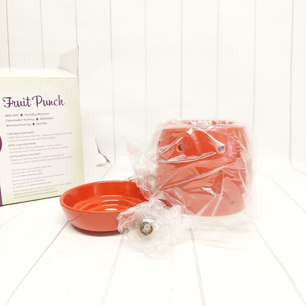 Scentsy fruit punch warmer